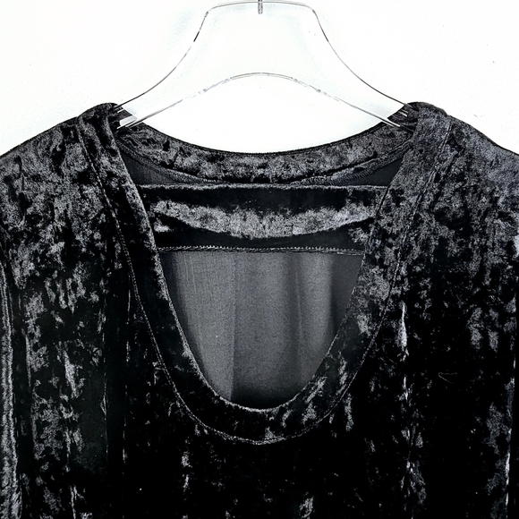 World Market Black Velvet Bat Wing Shirt - Picture 4 of 5